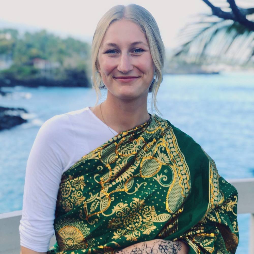 Meet your Posher, Jackie